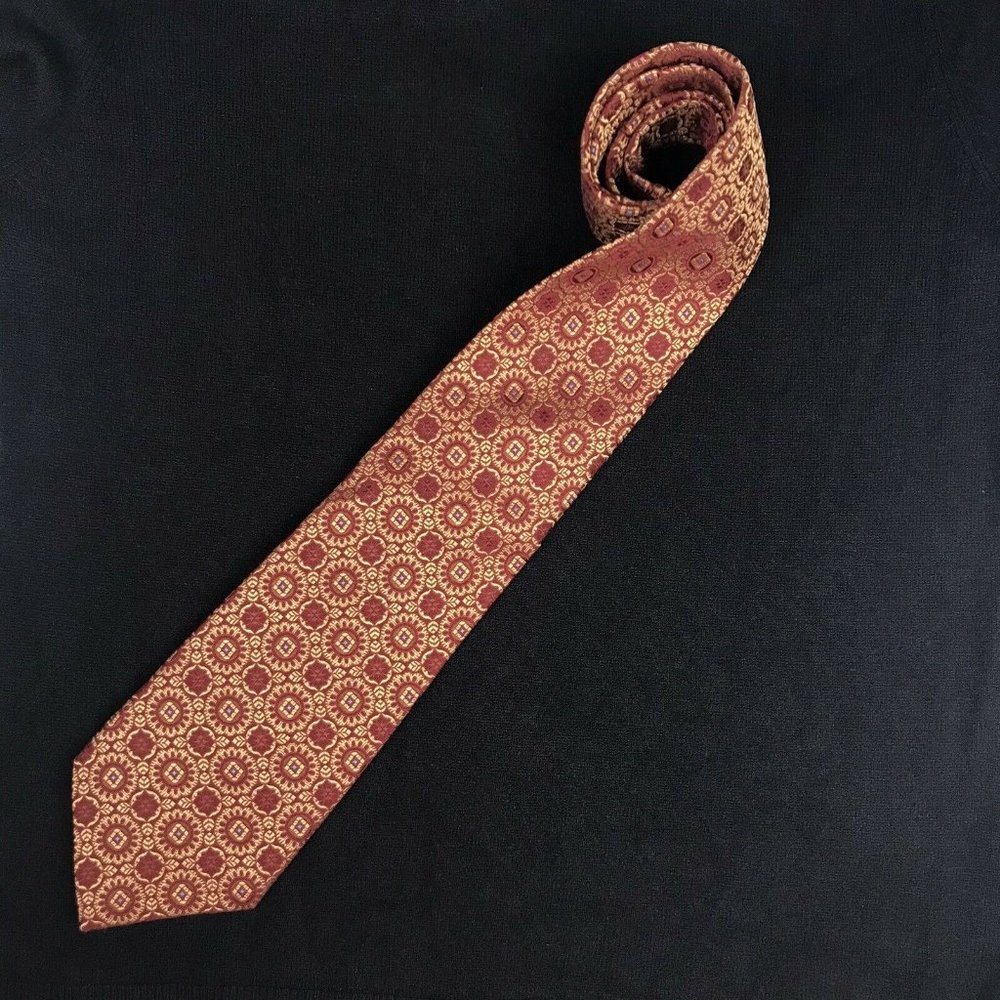 Rare Vintage Burberrys England Silk Neck Tie Dark Red Maroon And Gold Shimmer